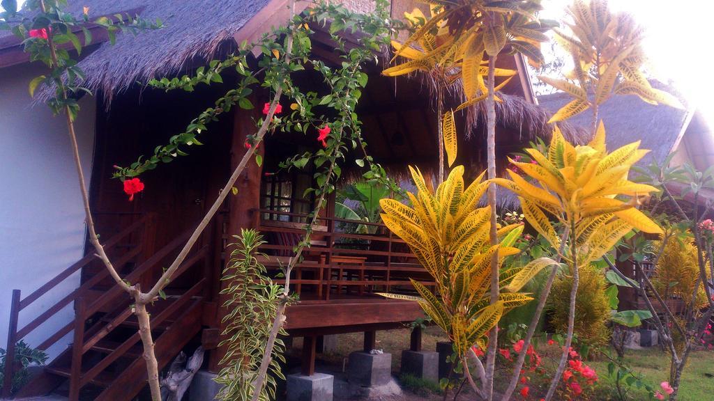 Adeng-Adeng Bungalows Гили-Мено Номер фото